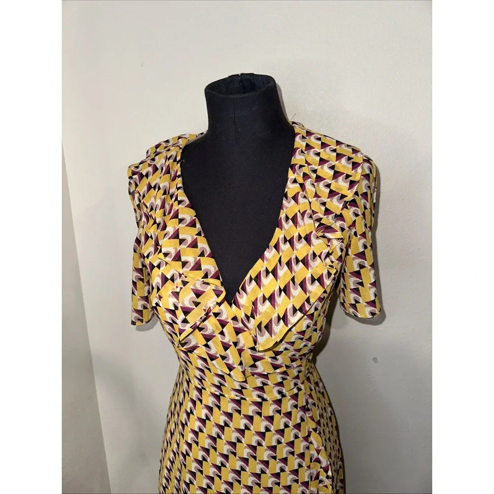 Donna Morgan Ruffled Yellow‎ Geometric Wrap Dress Size 0